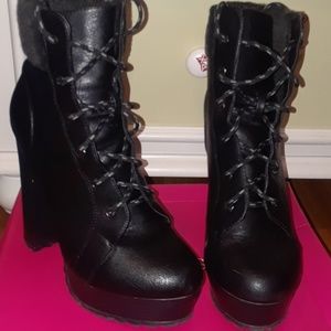 Women's boots